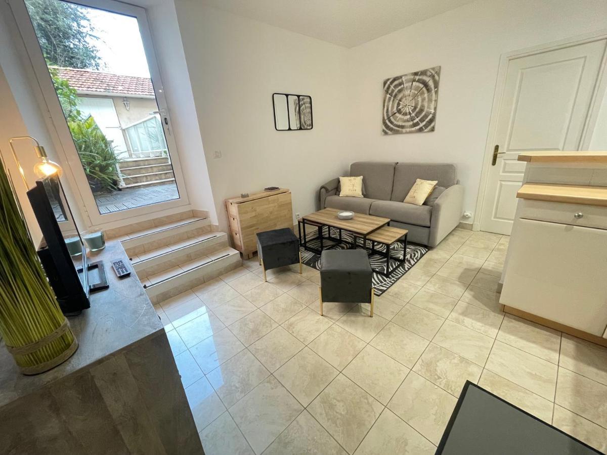La Fontaine Apartment Кан Екстериор снимка