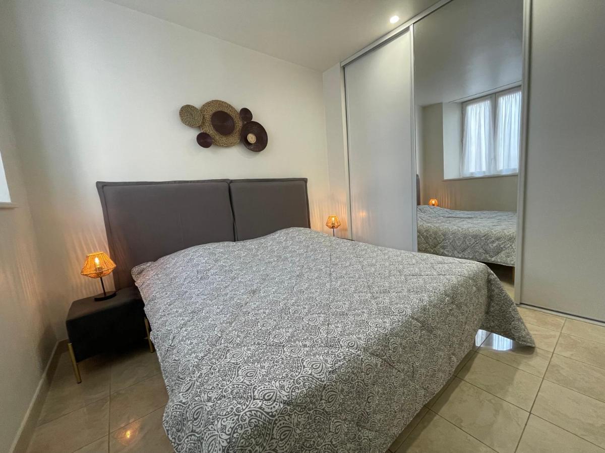 La Fontaine Apartment Кан Екстериор снимка